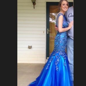 Studio 17 Prom dress